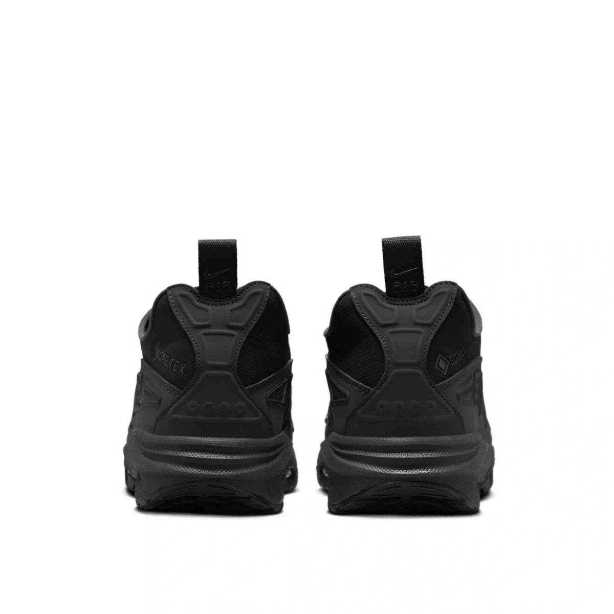 Nike Air Max SNDR GORE-TEX "Triple Black"