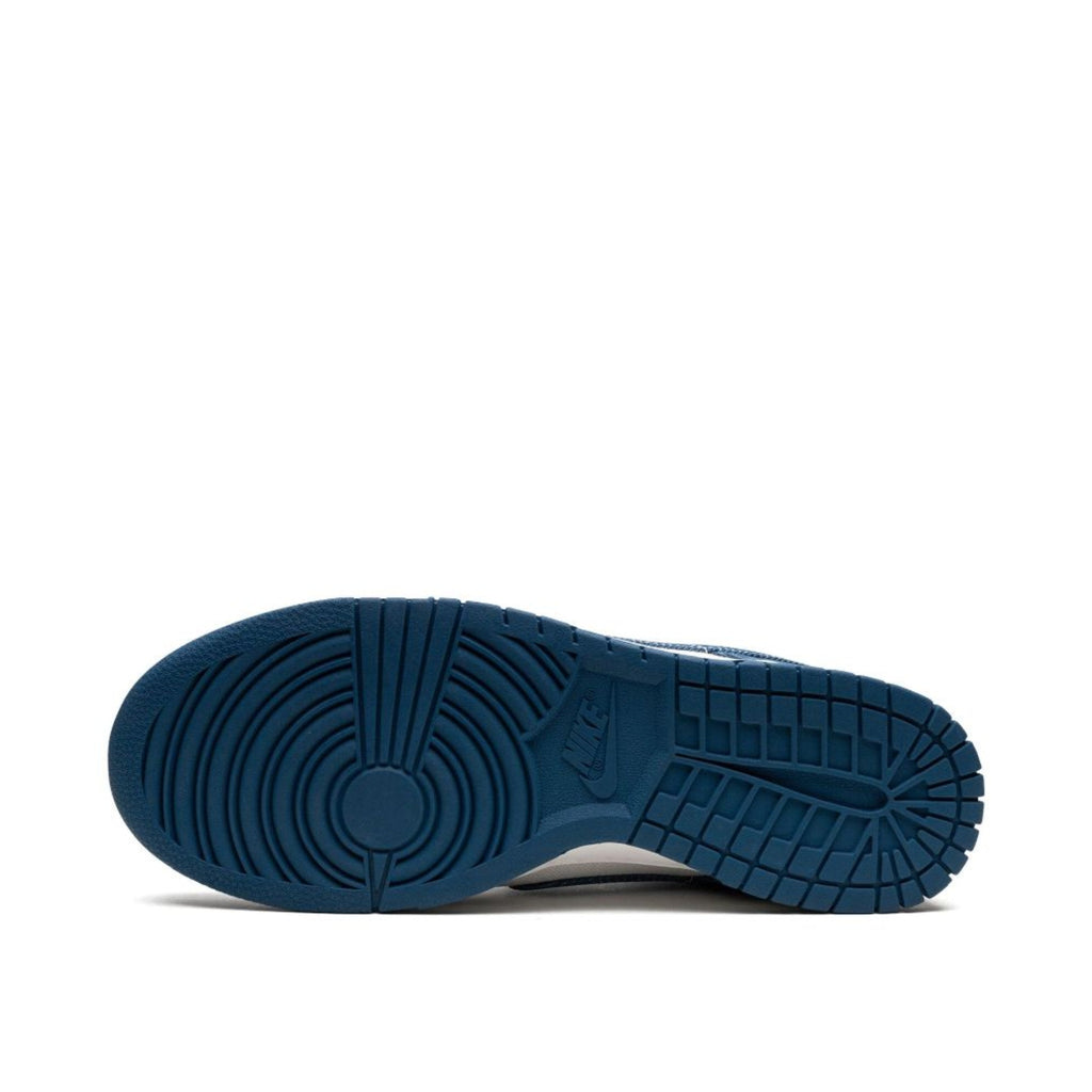 NIKE DUNK LOW "Shashiko - Industrial Blue"